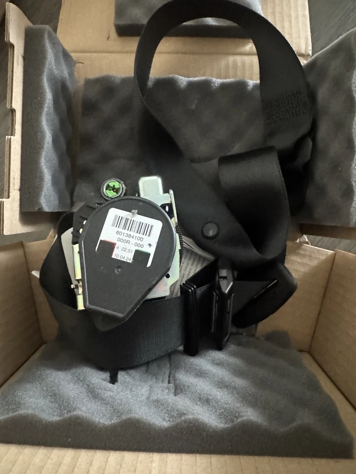 Cinturón de regazo y hombro genuino Mercedes-Benz 906-860-02-85-64-9A86 Foto 2 de 4