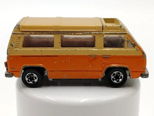 Hot Wheels 1981 VW Vanagon Sunagon 1:64 Vintage Diecast Collectible