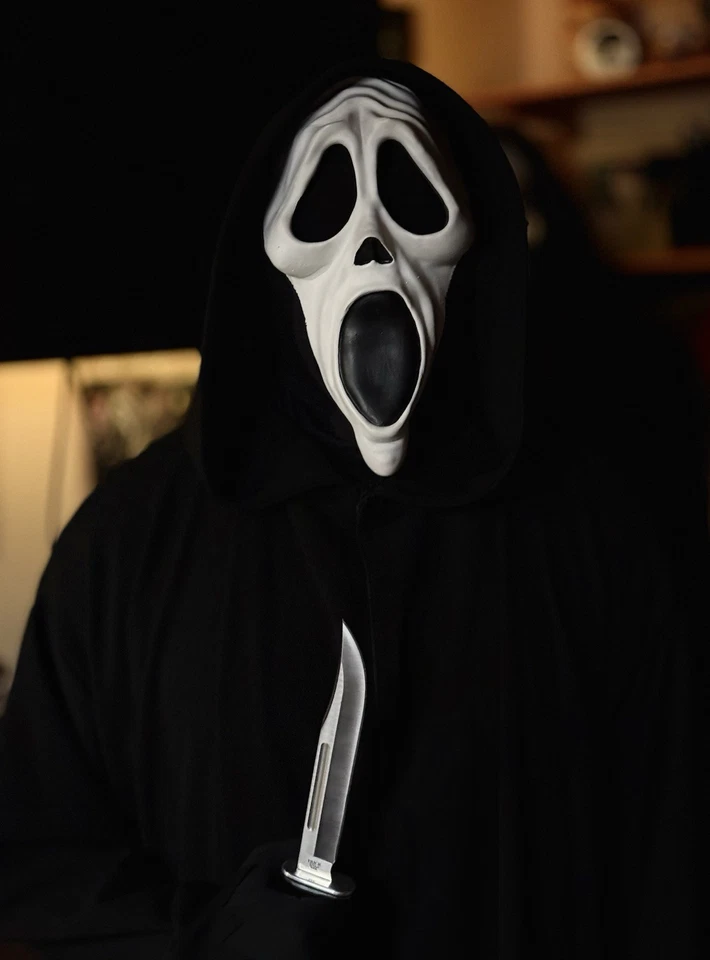 Ultimate Scary Movie (2000) “The Killer” Doofy Mask - Image 4 of 4