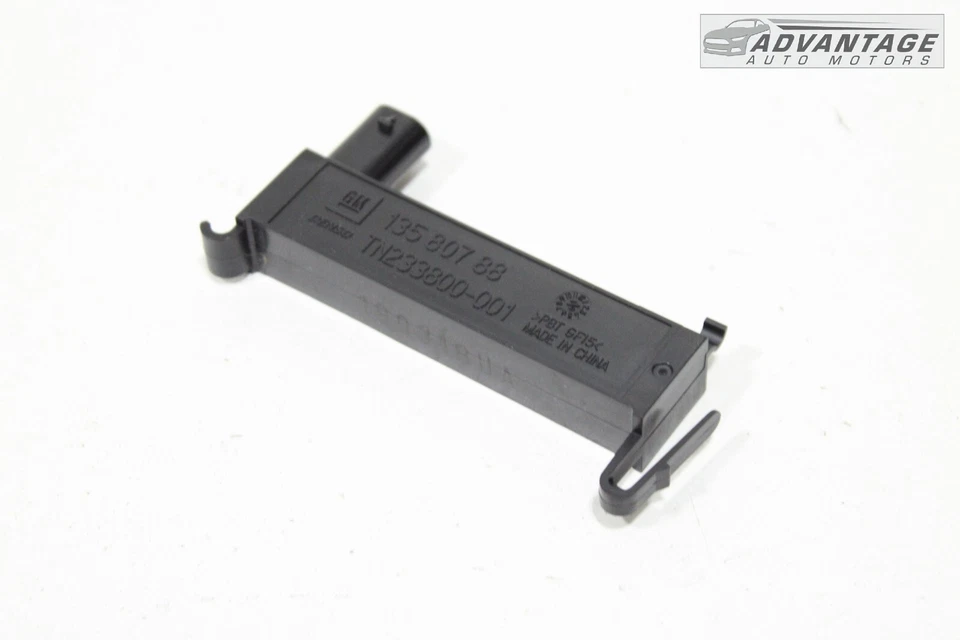 2019-2022 CHEVROLET BLAZER KEYLESS ENTRY RECEIVER ANTENNA MODULE 13580788 OEM - Image 2 of 4