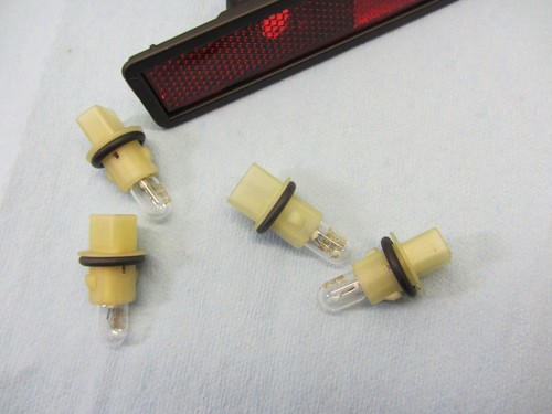 Juego de marcadores laterales delanteros y traseros originales BMW Late e30, e32 y e34, leer notas. - Imagen 5 de 15