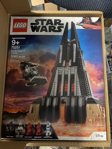 NEW SEALED Lego Star Wars 75251 Darth Vader’s Castle Set!