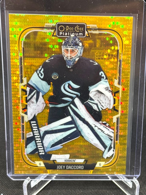 2025-26 O-Pee-Chee Platinum Seismic Gold #4/50 Joey Daccord #68 Seattle Kraken