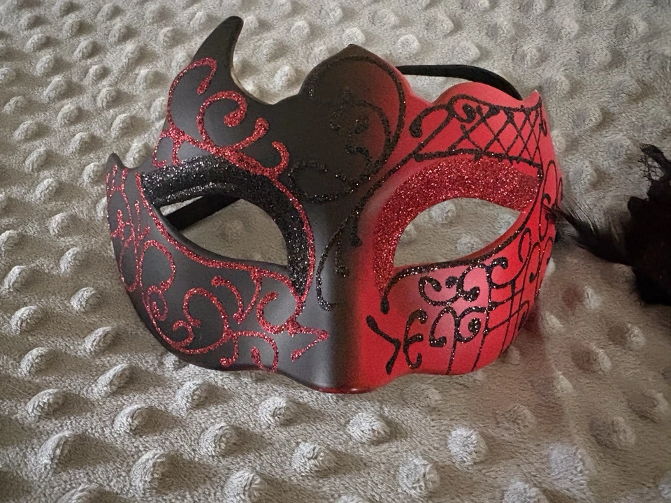 Two Masquerade Masks For Couples His Hers Mardi Gras Prom - Image 2 of 3