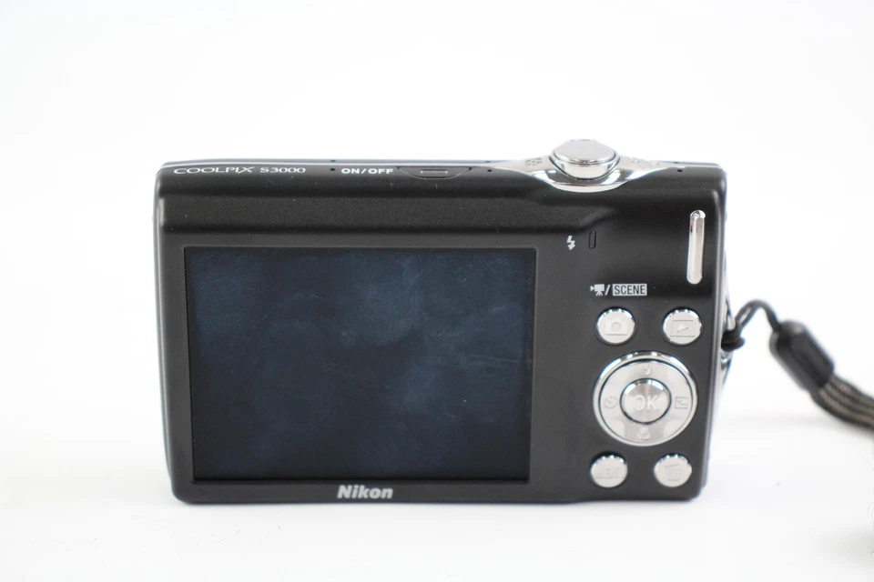 Nikon Coolpix S3000 Digital Compact Camera Working w/ Nikkor 4x Wide Zoom Lens - Image 3 of 4
