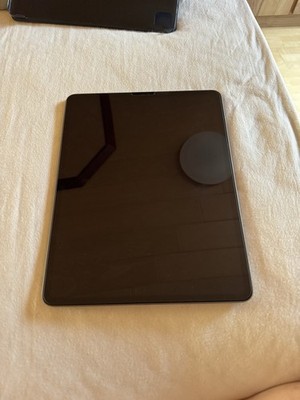 Apple iPad Pro Wi-Fi, 5. Generation 12,9 Zoll M1 (256GB) in Space Grau