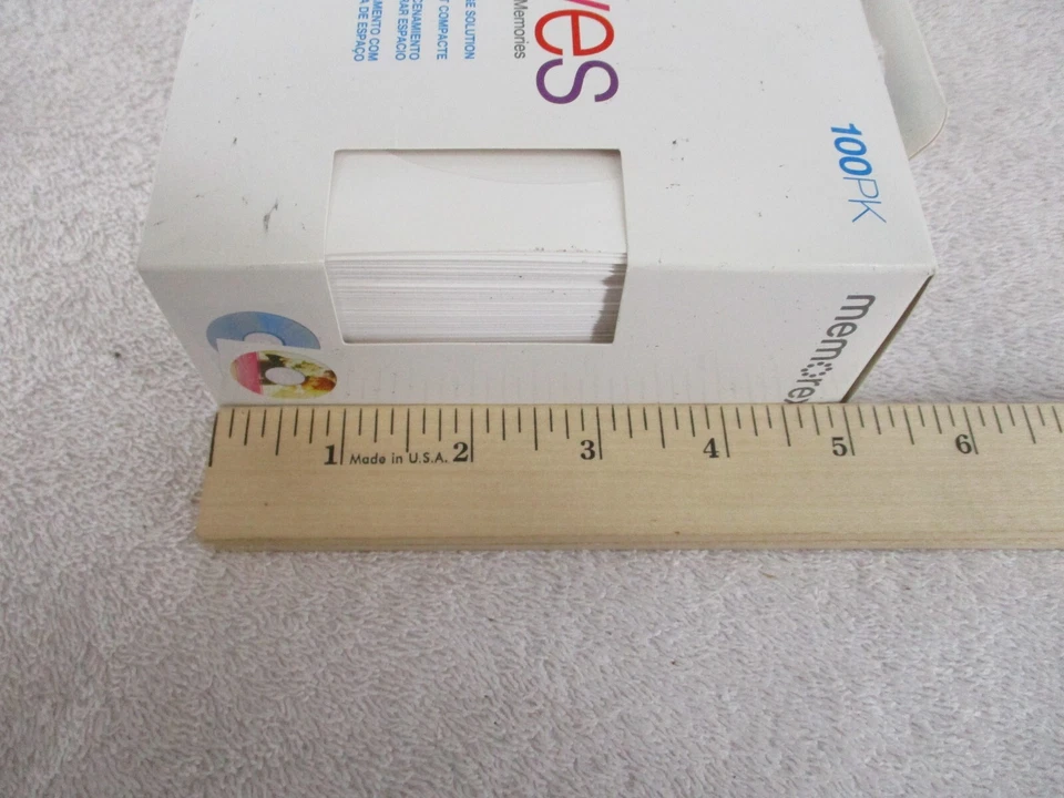 Memorex Fundas Blancas para CD & DVD 100pk 2 Caja y Música CD-R 40X 700MB 10pk NUEVO Foto 4 de 4