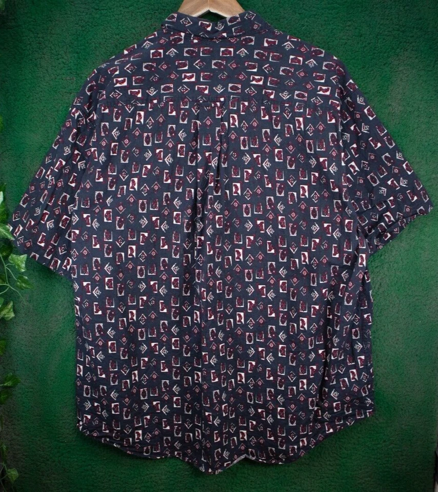 Trader Bay Men's Short Sleeve Button Down Tropical Hawaiian Camp Shirt Size XL - Image 3 of 4