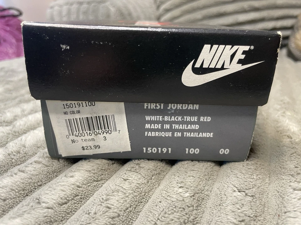 Botines de bebé Nike Jordan 1994 vintage blanco negro rojo talla 3 retro OG Foto 3 de 4