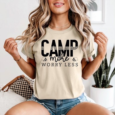 Camp More Damen T-Shirt Worry Less Camping Lifestyle lustiges Geschenk für Sie