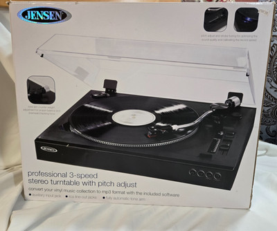 JENSEN JTA-470 Professional 3-Speed Stereo Turntable w/ Speed Adj.