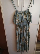 Sunny Island Hawaii Luau Dress Green Floral