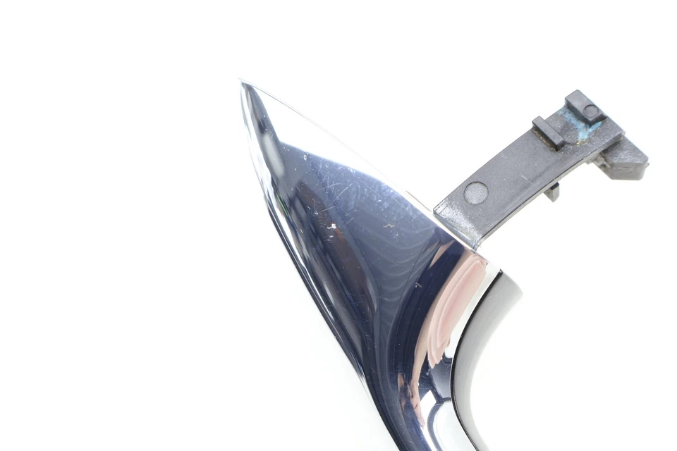 Mercedes-Benz AMG GT 63 S 2019 - manija de puerta exterior derecha 0997605601 Foto 4 de 4