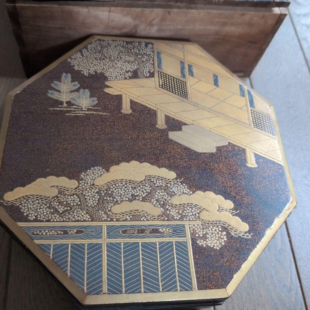 Jubako Bento Box Japanese Octagonal inkstone box with makie pear finish lacquer