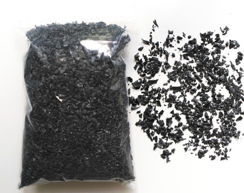 20 kg Flakes aus PP (Polypropylen) -Schwarzes Kunststoff Granulat / Regranulat