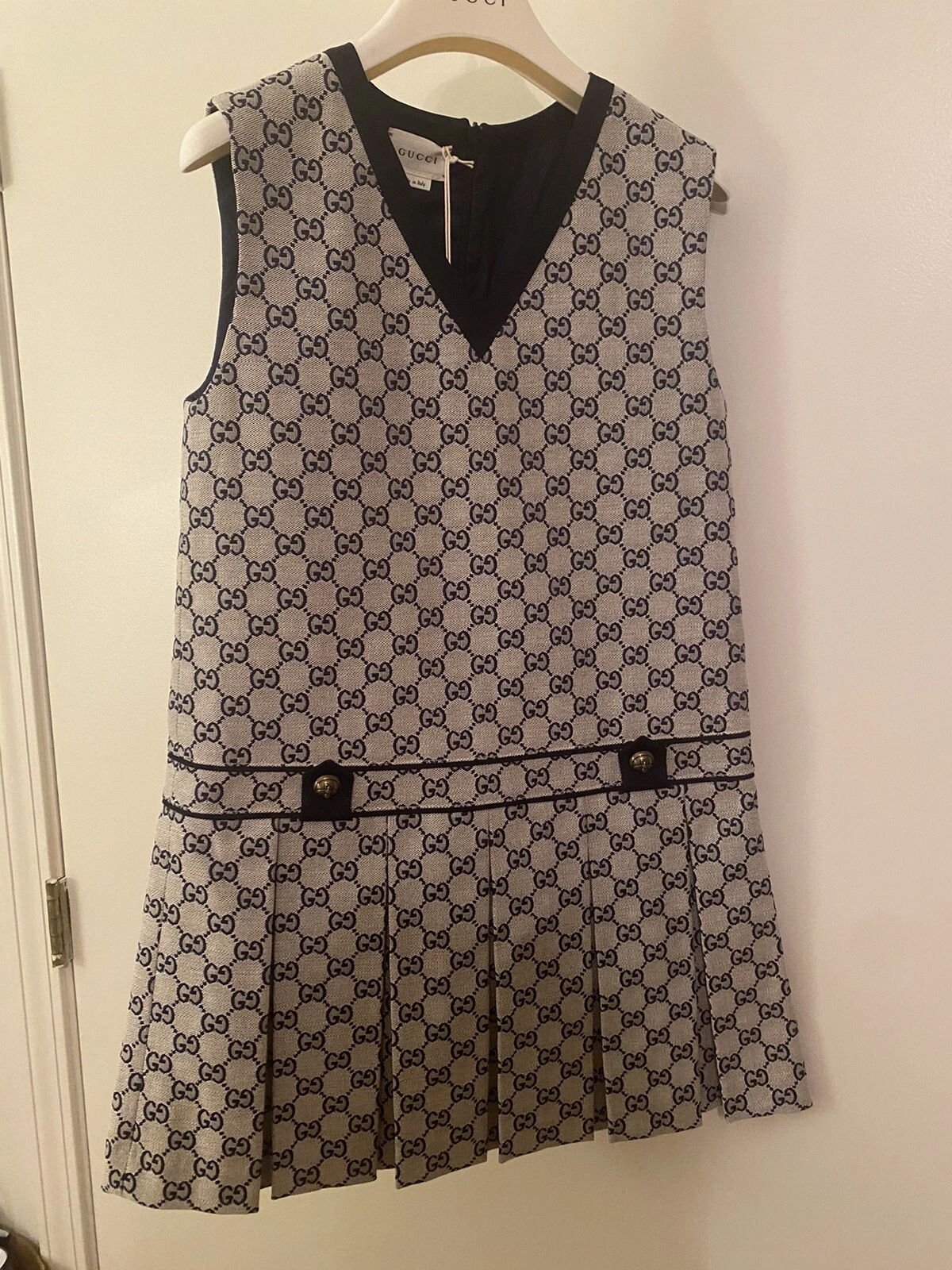Authentique robe Gucci enfant fille sans manches toile logo GG 10 neuve avec étiquette