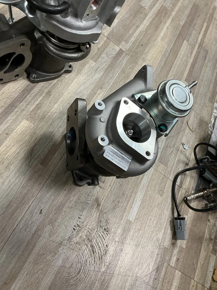 Kits Turbocompresor TF035HL8, Compatible con Nissan Juke 1.6L 2011-2017 Foto 4 de 4