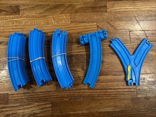 TOMY Thomas Friends Train Blue Tracks lot 17 Pieces