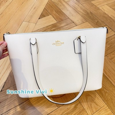 NWT Coach Gallery Tote Bag In Signature Canvas CV402 Gold/Chalk | eBay