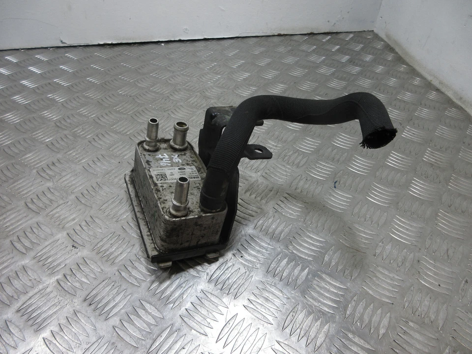 2017 JAGUAR XE 2.0 PETROL AUTO GEARBOX OIL COOLER AW837A095AA *746 - Image 2 of 4