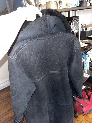 Real Lambskin coat for woman - Picture 8 of 9