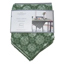 Threshold Green Linen Blend Medallion Table Cloth Throw 50 in x 50 in Floral NEW