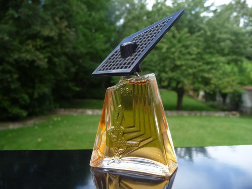 "BIBI" de JEAN BARTHET PARFUMS MINIATURE - BOÎTE - Foto 3 di 8