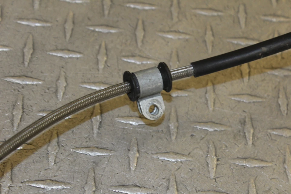 Mangueras de pinza de freno delantera Buell Lightning XB12S 2004 Foto 4 de 4