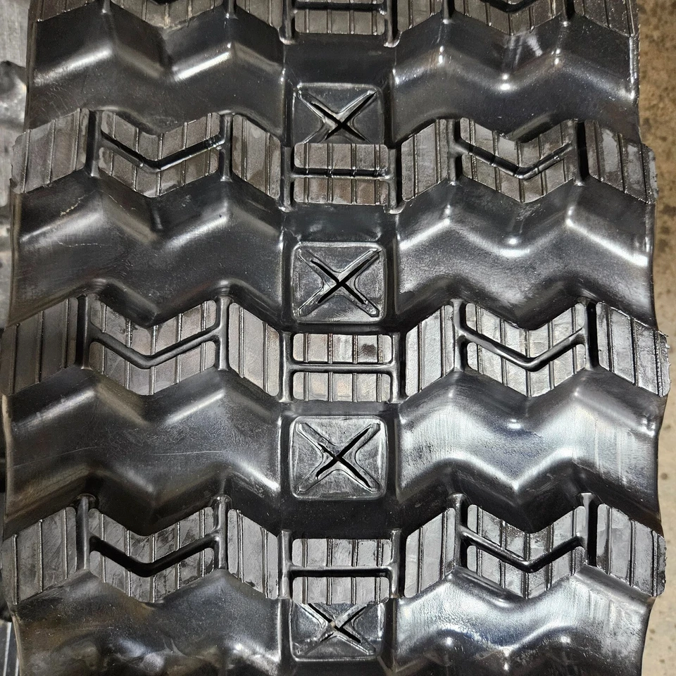 Pistas de goma Zig Zag de 16" 400X86X52 para T630, T650, SVL65, SVL75 ENVÍO GRATUITO Foto 2 de 4