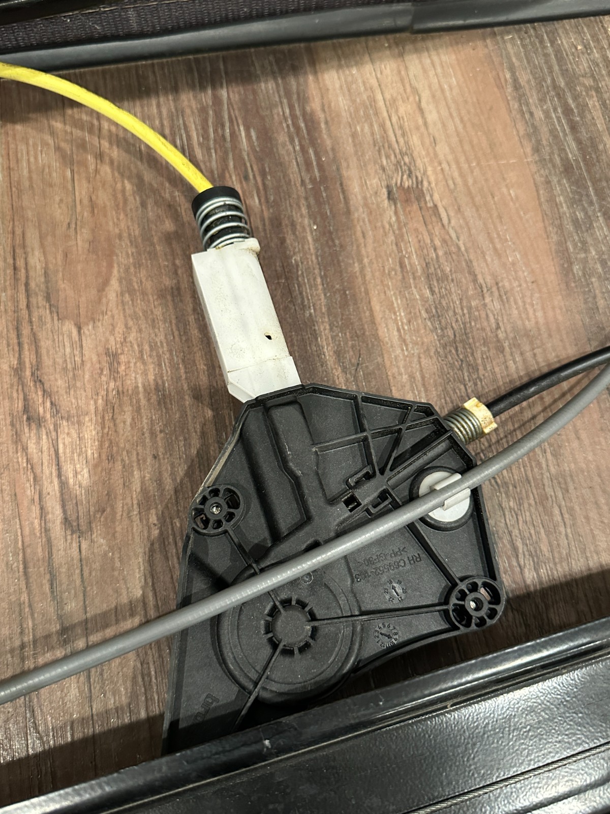 Lamborghini Urus 2018-2024 FRONT+RIGHT Window regulator