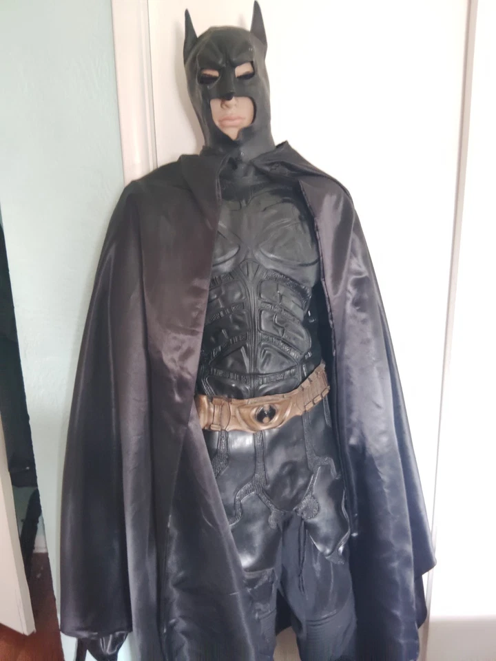 Batman Suit- Universal Studios - Image 3 of 4