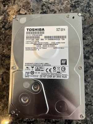 Disco Rigido Toshiba DT01ACA300 3TB 7200RPM 64MB Cache SATA III 3,5 '' Pollici