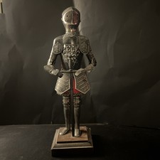 14" Tall Vtg Miniature Suit Of Armor/Medieval Knight/ Armor Figure