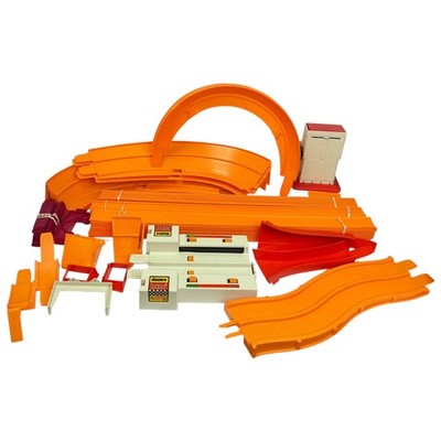 Vintage Hot Wheels Sizzlers California 8 Race Set Track with Box