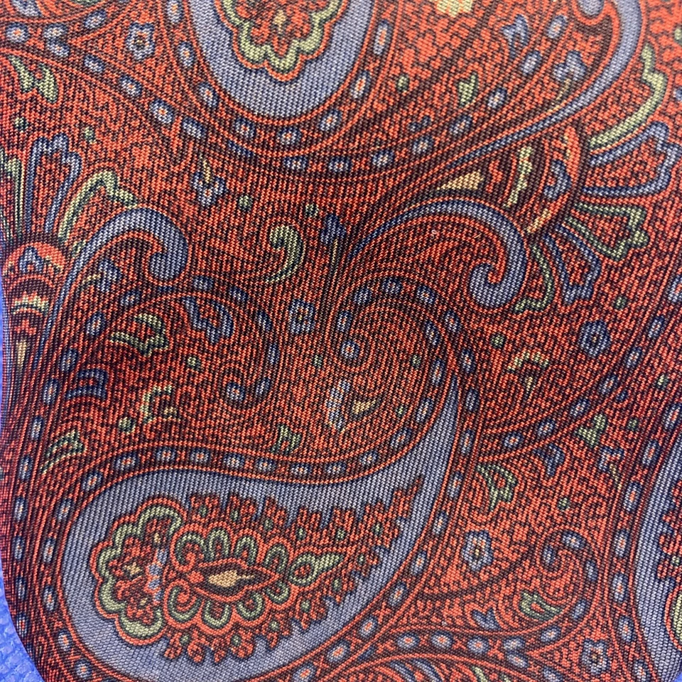 "Corbata de cuello Jeffrey Banks para hombre 100 % seda roja y azul cachemira hecha a mano 3,25""X52""" Foto 2 de 3