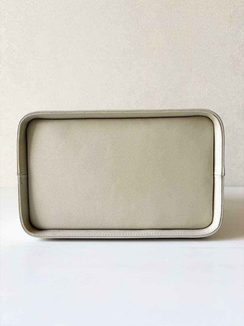 Givenchy leather band vintage bag beige used thumbnail 5