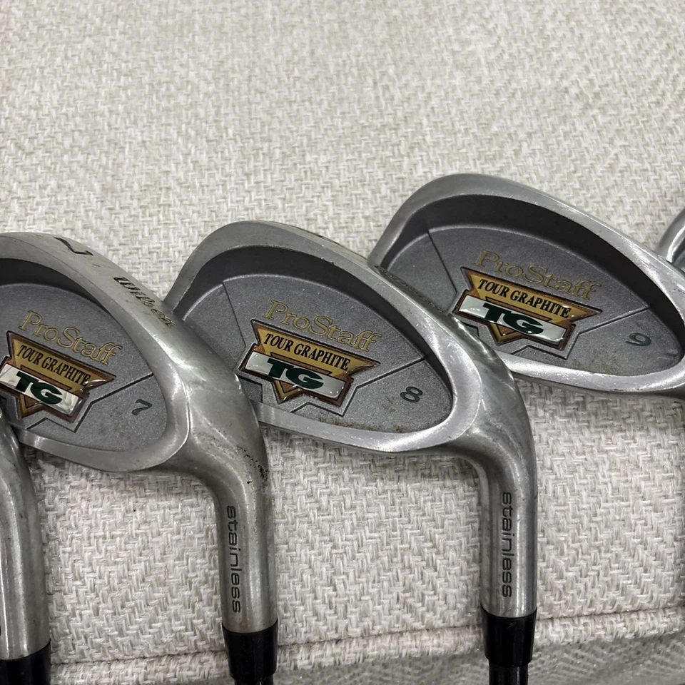 Wilson Pro Staff Tour grafite tamanho grande 4-9 ferros 1,3,5 madeira PW RH - Imagem 3 de 4