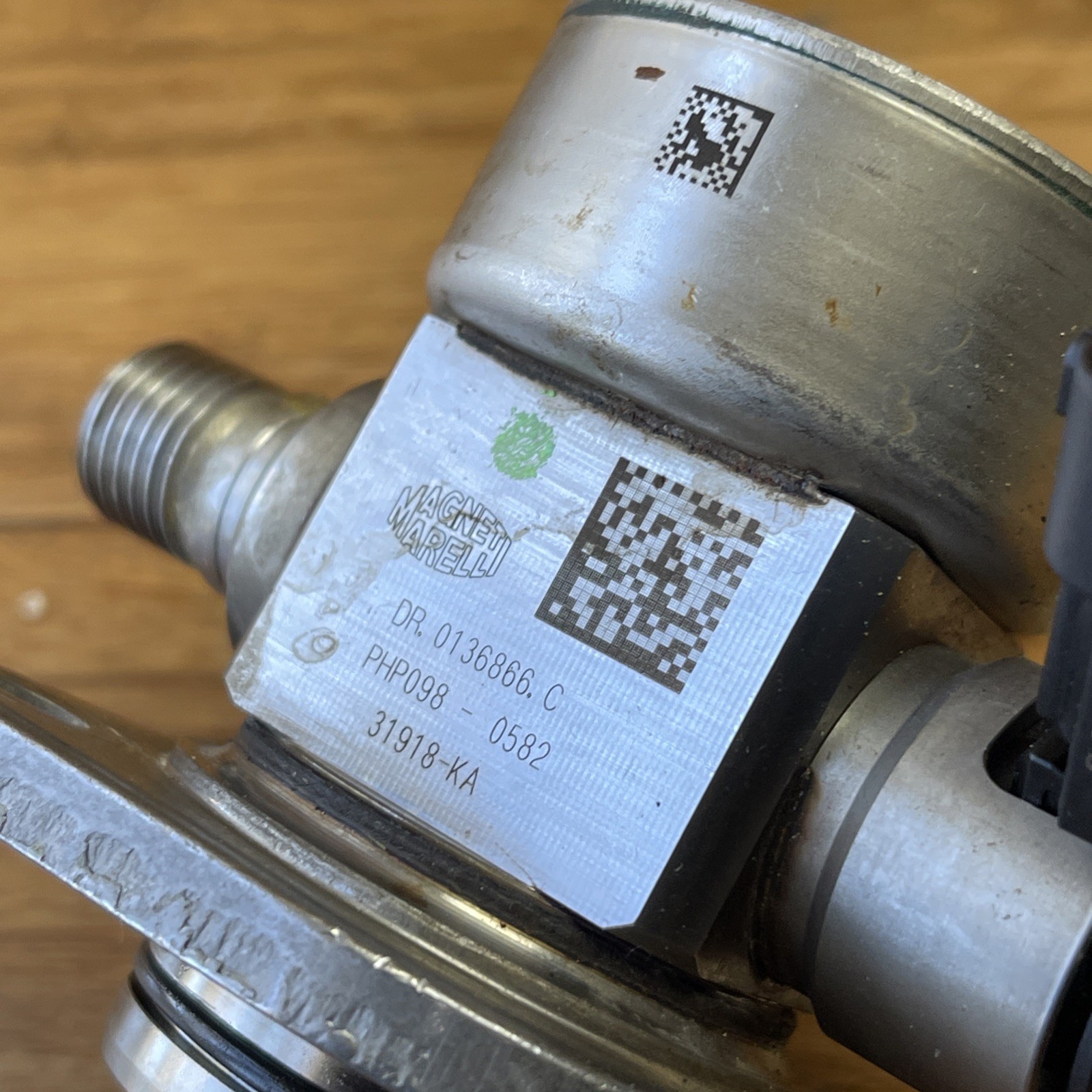 2018-2024 Ferrari Portofino F164 High Pressure Fuel Pump 10K Miles 330624 OEM
