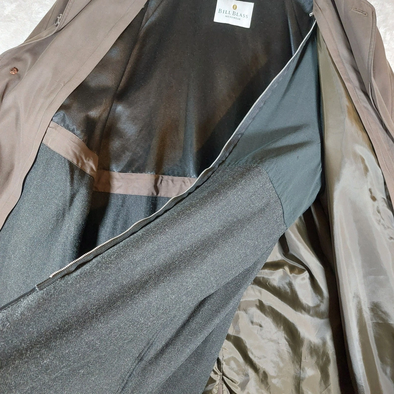Bill Blass Vintage 90s Trench Coat Men 48 Reg Belted Zip Out Liner Rain Overcoat image 10