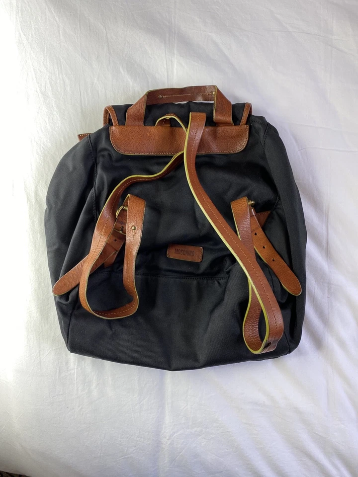 Mochila Moschino vintage de nailon negra Foto 3 de 4