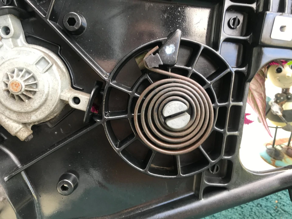 Chevrolet Malibu 1997-2005 puerta delantera derecha motor ventana eléctrica con cerradura de puerta Foto 4 de 4