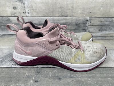 Nike Metcon Flyknit Training Shoes Plum Silver Womens Size 11  (AR5623-150)
