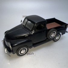 Welly 1953 Chevrolet 3100 Pickup Truck Black 1:24 Diecast Car