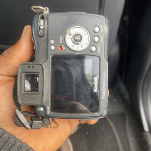 Kodak EasyShare DX6490 4.0MP Digital Camera Tested Working, Bag And Charger