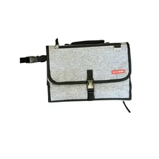 Skip Hop Pronto Portable Changing Pad Gray Diaper Clutch Wristlet