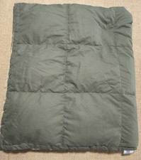 Wamsutta Down Puffer Throw Blanket Green Tan Reversible Packable Quilted Camping