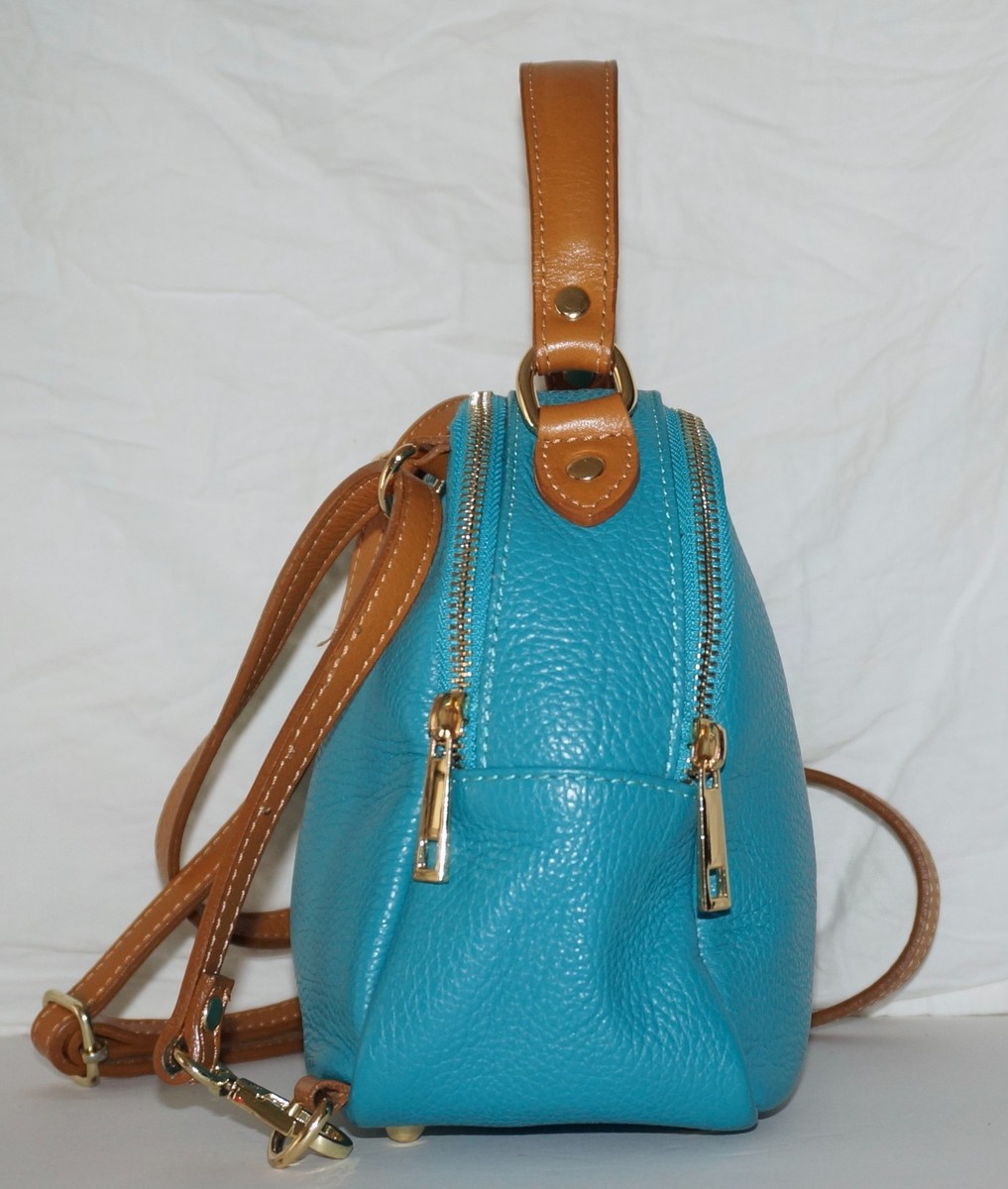 Divina Firenze | Blue Leather Backpack OS Minimalist Quiet Luxury Travel Divina Firenze Backpacks for Women on Sale up to 90% Off  main image 4