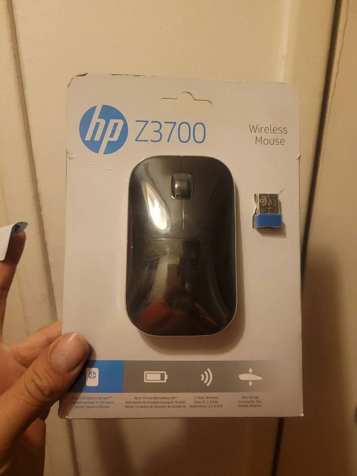 Z3700 Wireless Mouse Black Slim Multi-OS & Device Compatibility 2.4 GHZ Conne... - Image 2 of 3