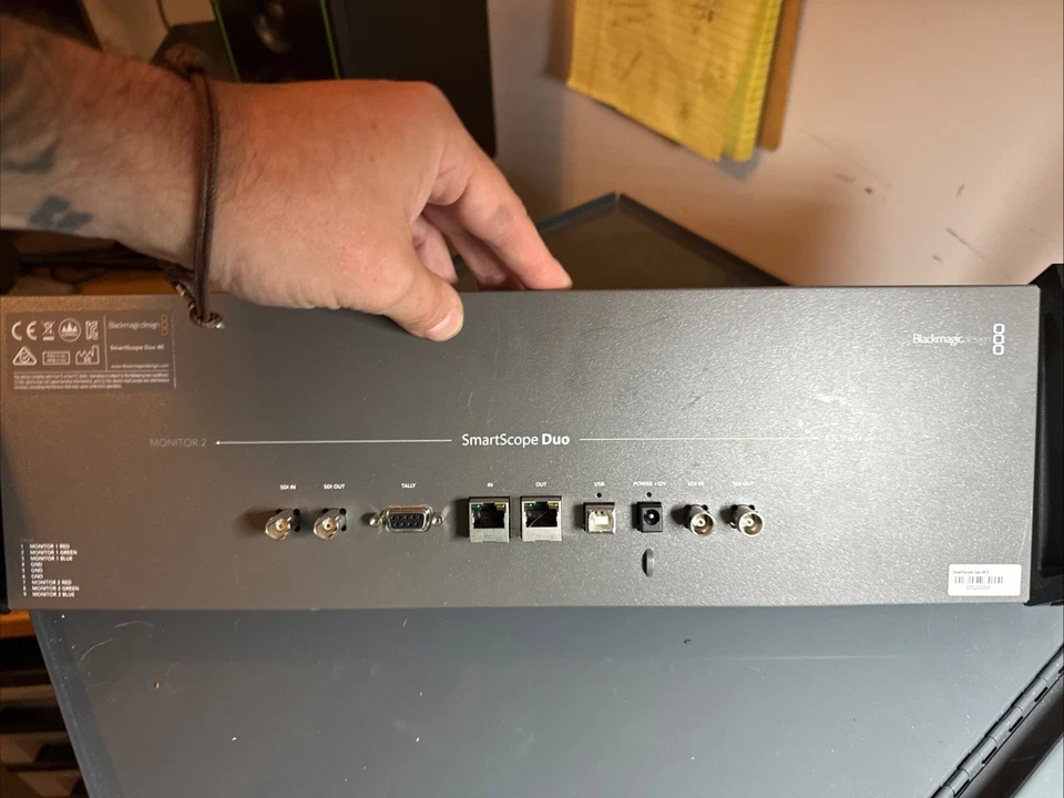 SmartScope Duo 4K montado en rack doble 6G-SDI Foto 4 de 4