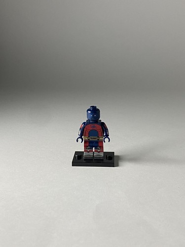 Atom - Figurine Type Lego DC